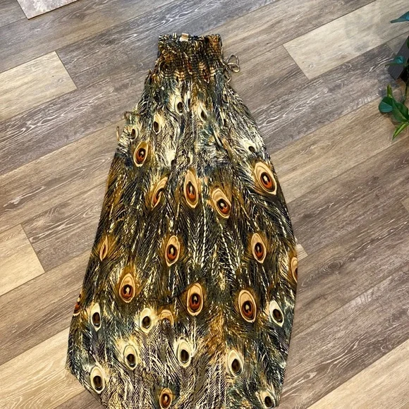 Dress like new - Picture 1 of 2